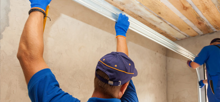commercial overhead garage door repair in Rancho San Diego