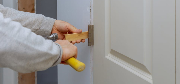 fiberglass entry door repair in Rancho San Diego